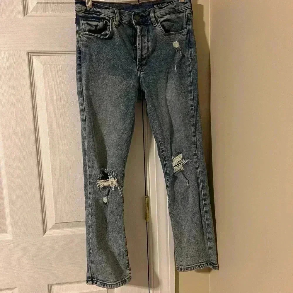 BlankNYC Light Wash Distressed Denim Jeans Size 27